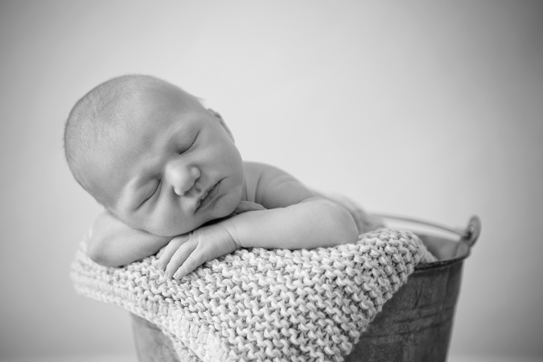 Newborn_Baby_Boy_Milk_Pail