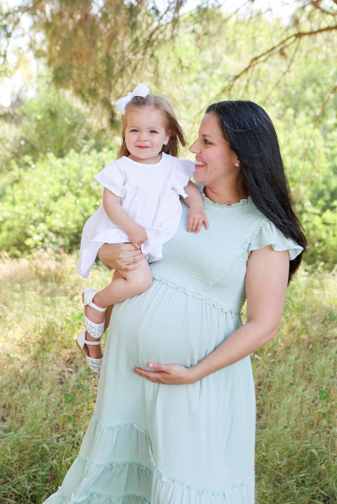 Diana Henderson Photography, Best Los Angeles Family Photographer, What to wear for a family photography session, How to dress my family for a photo shoot, Los Angeles Family Photographer, Lake Balboa Family Photos