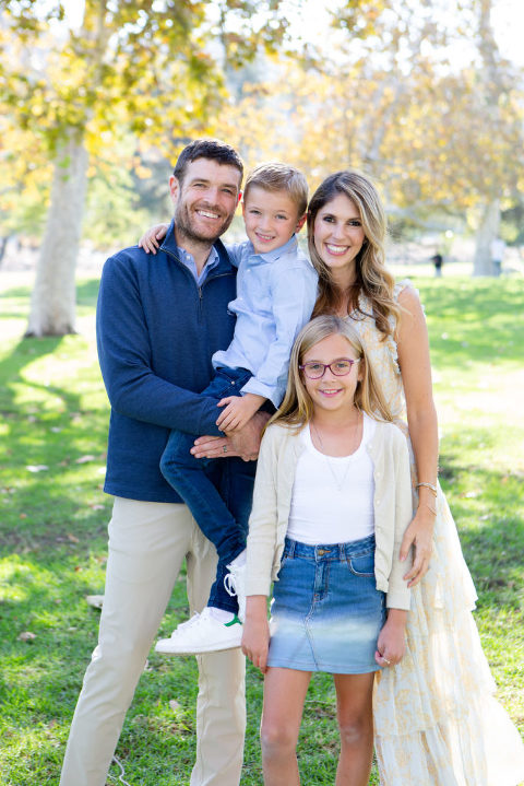 Diana Henderson Photography, Best Los Angeles Family Photographer, What to wear for a family photography session, How to dress my family for a photo shoot, Los Angeles Family Photographer, Burbank Family Photos