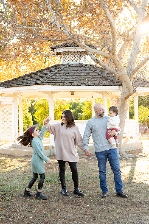 Diana Henderson, Los Angeles Family Photographer, Los Angeles Mini Sessions, CSUN Family Photos, CSUN Photography