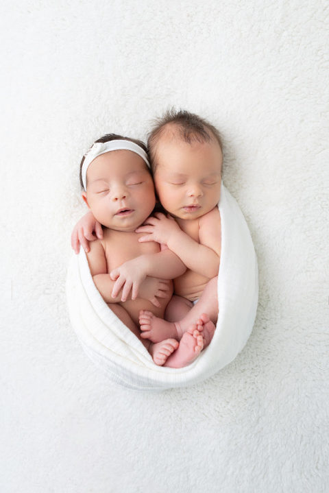 Newborn Twins wrapped together in white fabric, Newborn Twins Photography Session