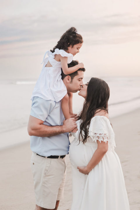 Diana Henderson Photography, Best Los Angeles Family Photographer, What to wear for a family photography session, How to dress my family for a photo shoot, Los Angeles Family Photographer, Malibu Beach Family Photos