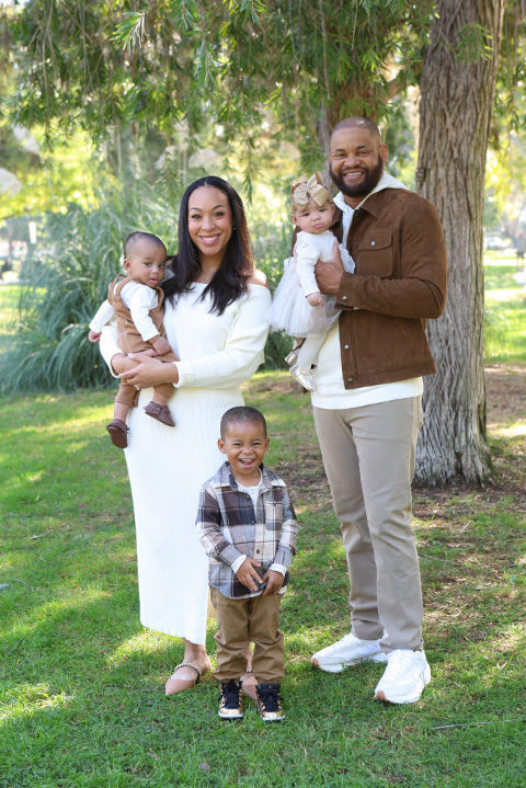 Diana Henderson Photography, Best Los Angeles Family Photographer, What to wear for a family photography session, How to dress my family for a photo shoot, Los Angeles Family Photographer, Holmby Park Family Photos